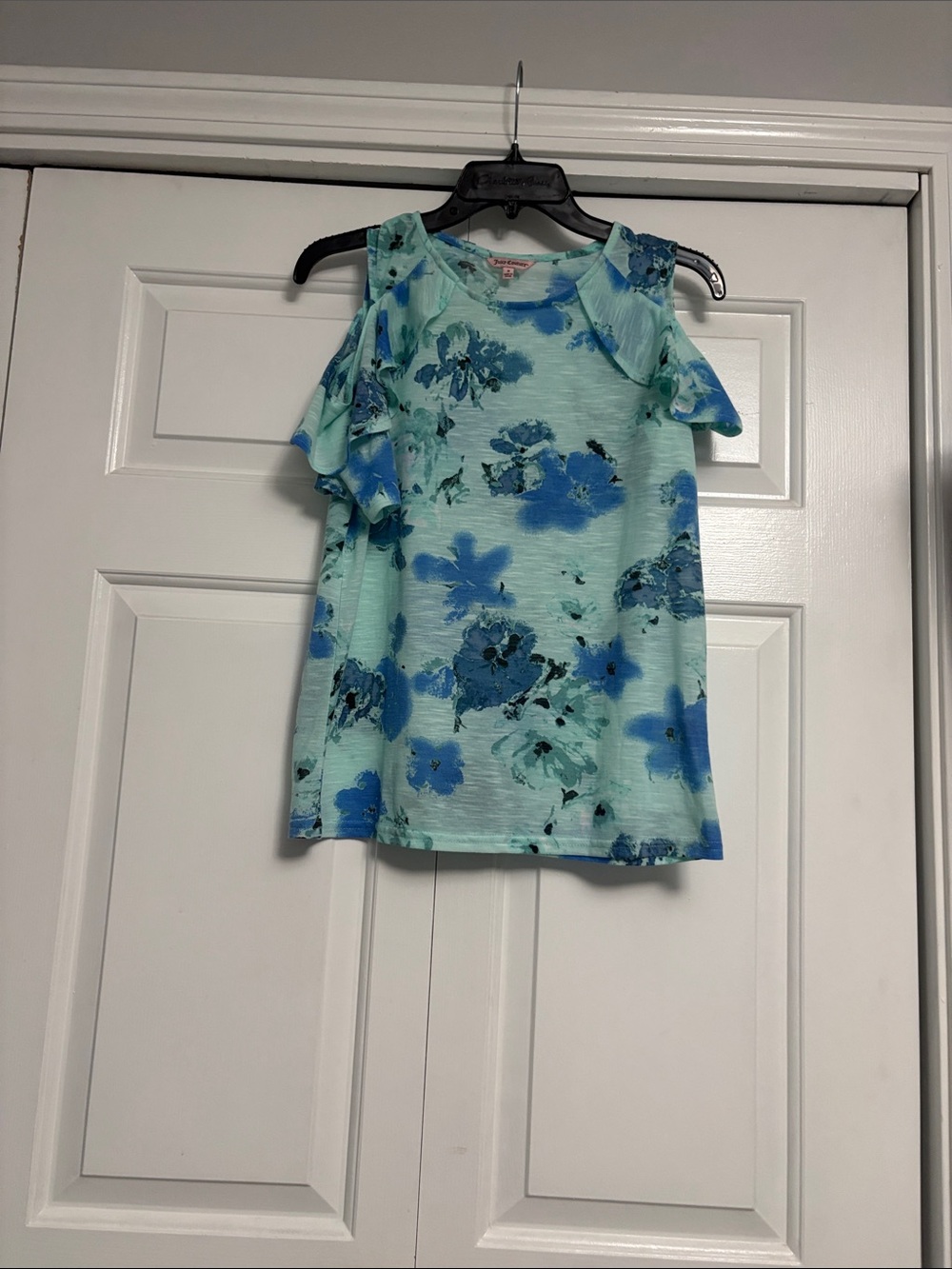 Juicy Couture Aqua Mint Floral Cold-Shoulder Top